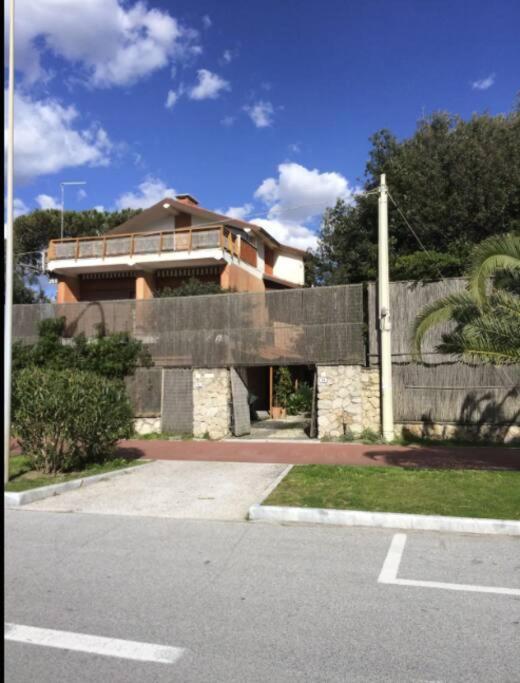 Villa Il Platano Con Giardino Beachfront Forte dei Marmi Exterior foto